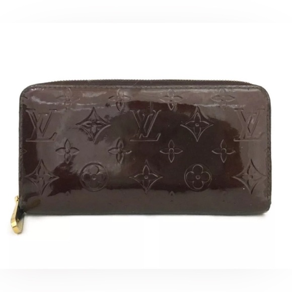 GIVE AWAY ENTRY: LV LOUIS VUITTON BREA VERNIS PUTSE WALLET PLUS LOCK AND KEY - Picture 5 of 7